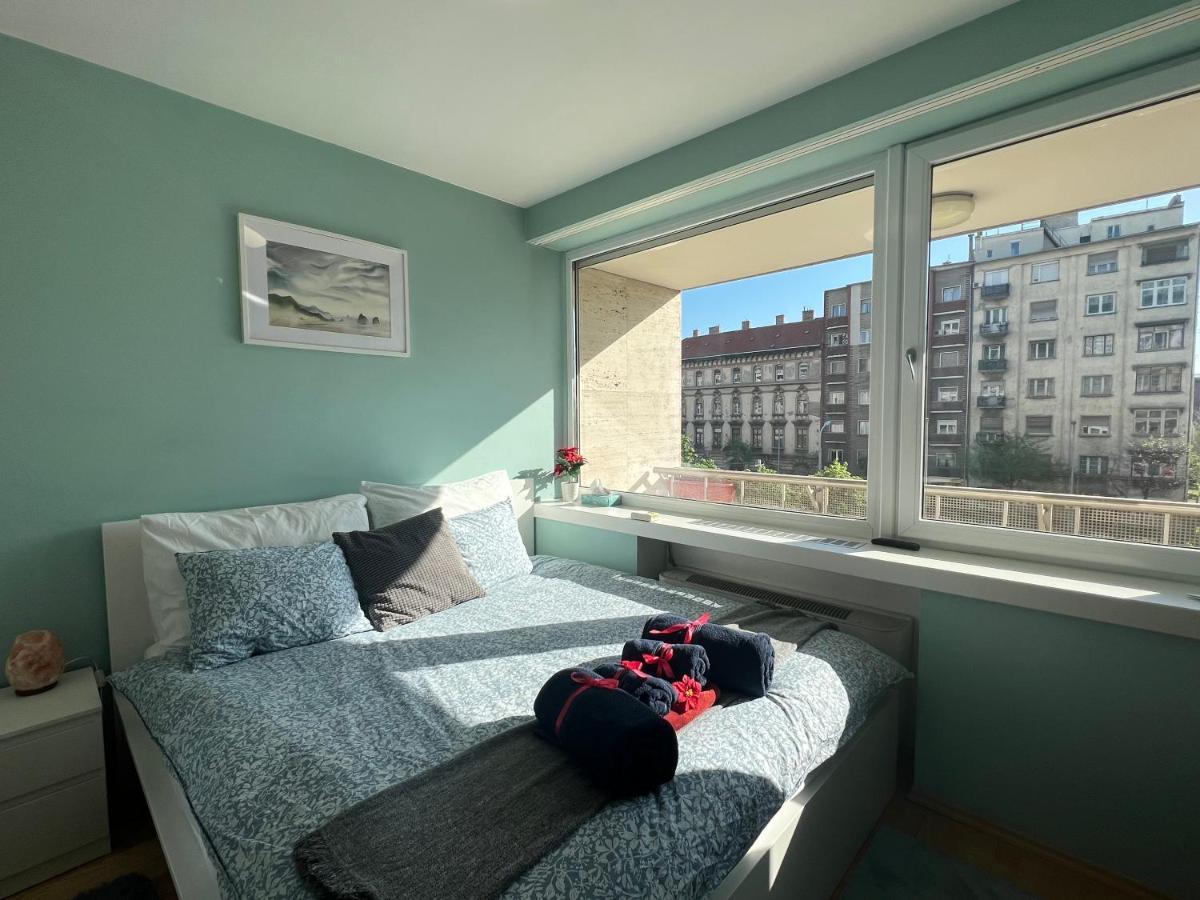 Luxury Dunapest With Spa And Pool Apartamento Budapeste